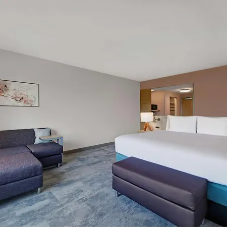 Hilton Garden Inn Manassas Exterior photo